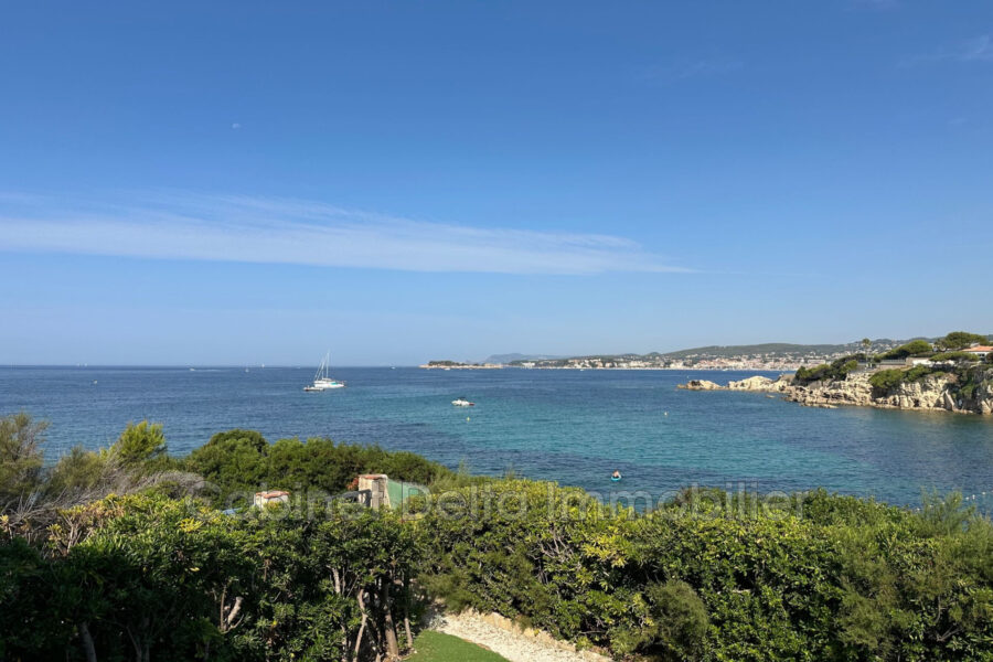 Maison à louer à Sanary-sur-mer