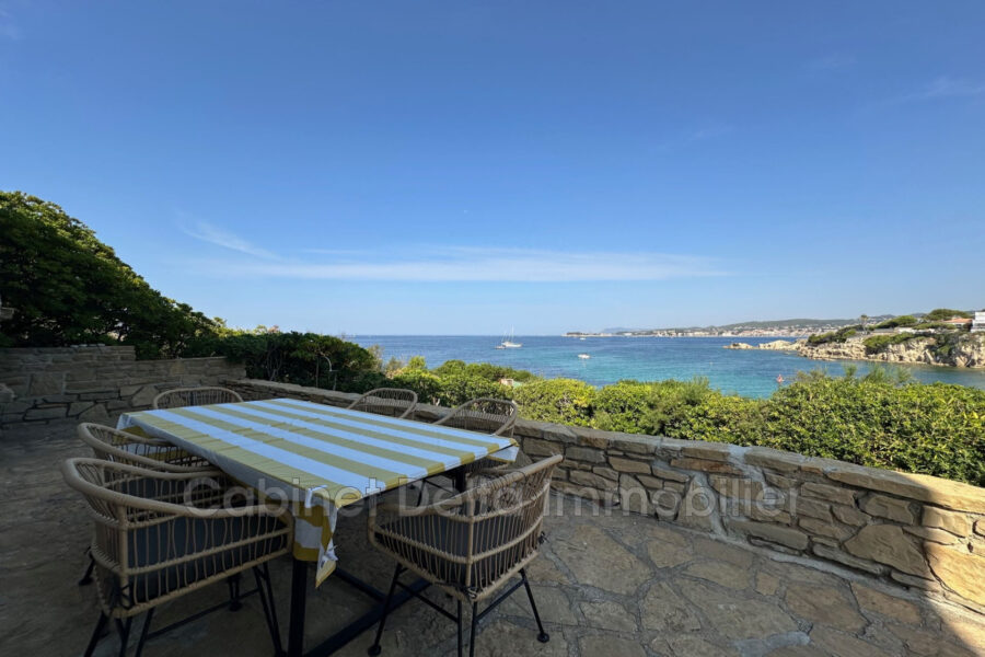 Maison à louer à Sanary-sur-mer