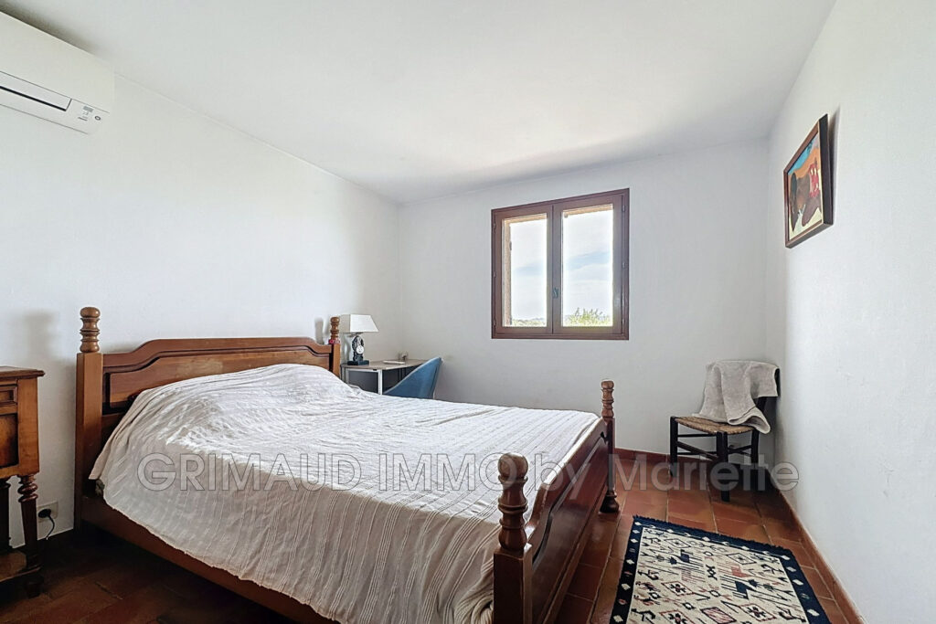 Villa vue mer dans domaine prestigieux avec piscine – 6 pièces – 5 chambres – 153.19 m²