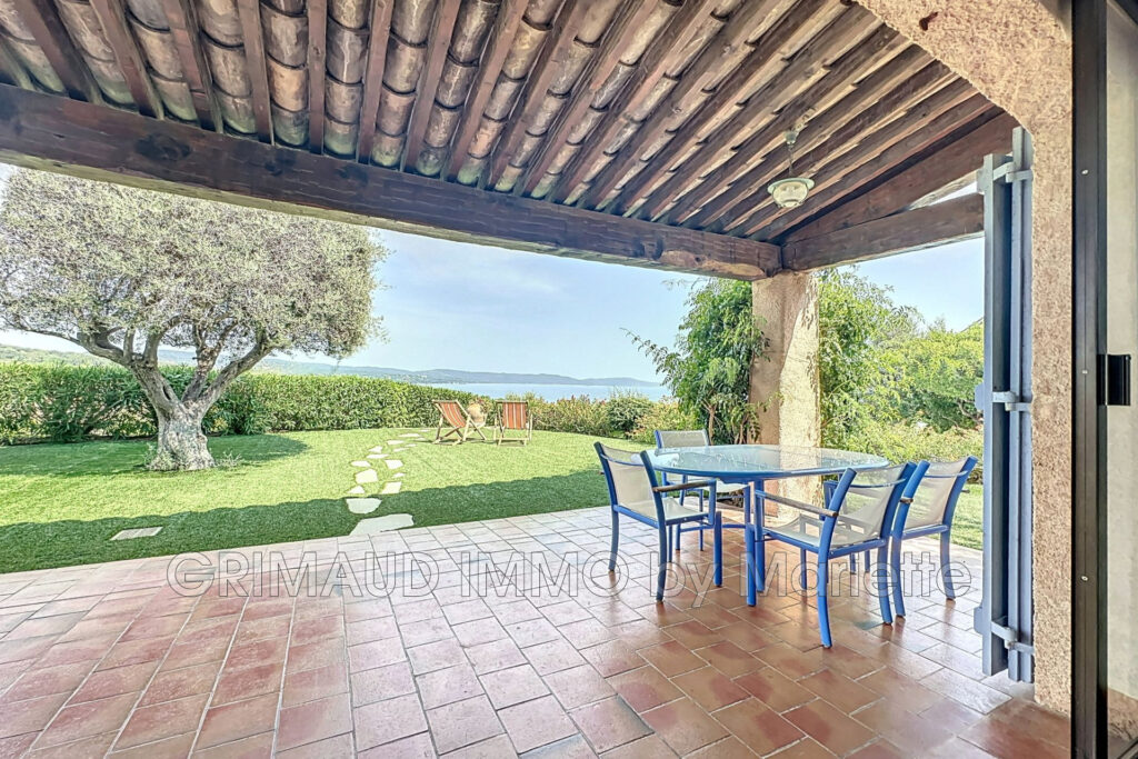 Villa vue mer dans domaine prestigieux avec piscine – 6 pièces – 5 chambres – 153.19 m²