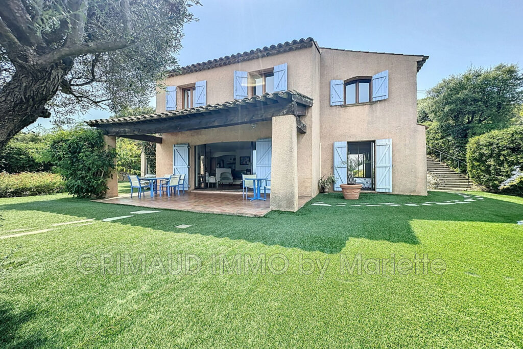 Villa vue mer dans domaine prestigieux avec piscine – 6 pièces – 5 chambres – 153.19 m²