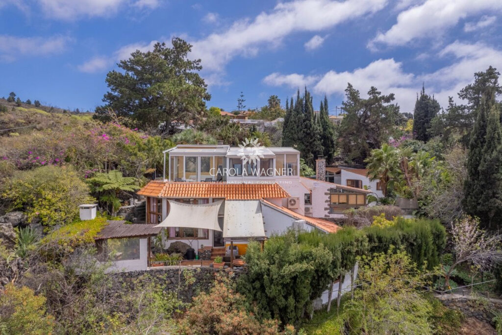 vente villa 9 Pièce(s) – 9 pièces – 5 chambres – 240.00 m²