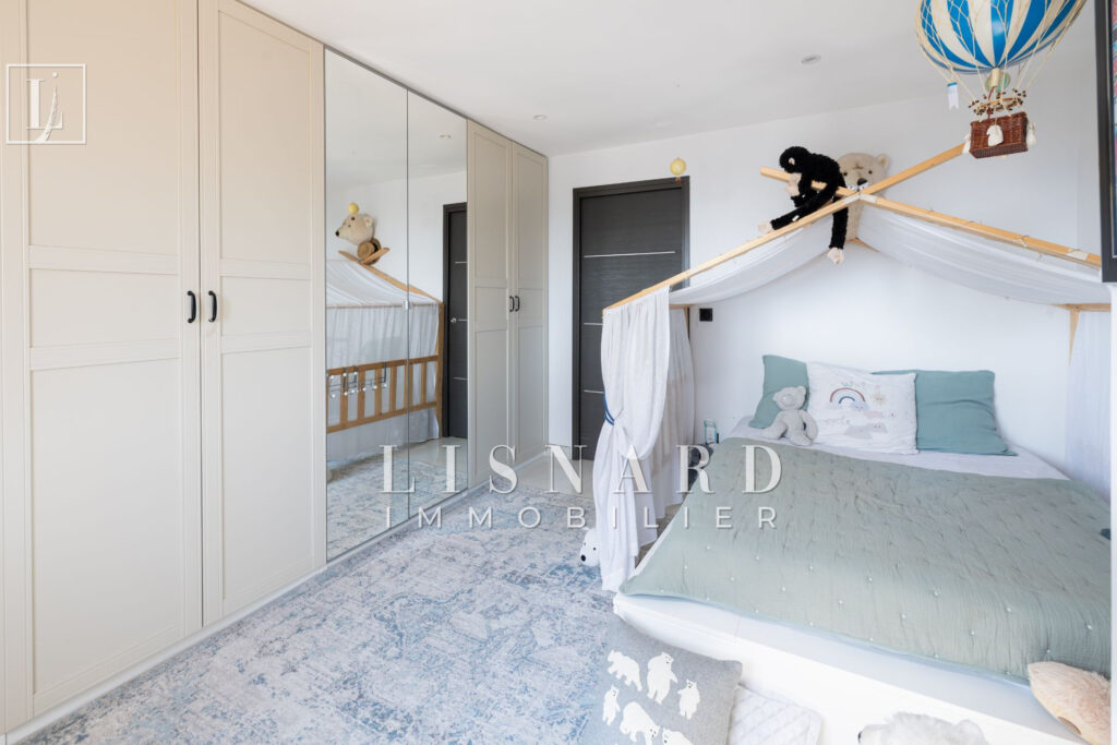 vente maison 5 Pièce(s) – 5 pièces – 2 chambres – 130.00 m²