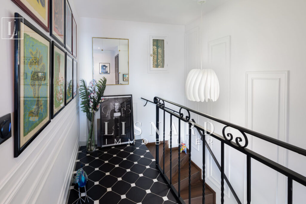 vente maison 5 Pièce(s) – 5 pièces – 2 chambres – 130.00 m²