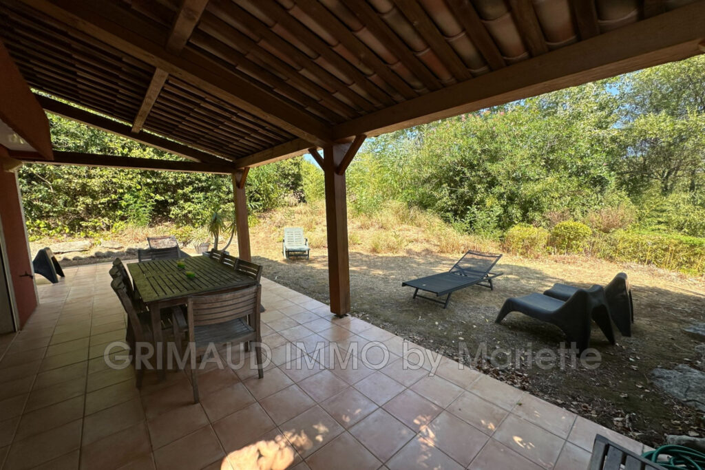 maison dans residence avec piscine, 4 chambres – 5 pièces – 4 chambres – 111.34 m²