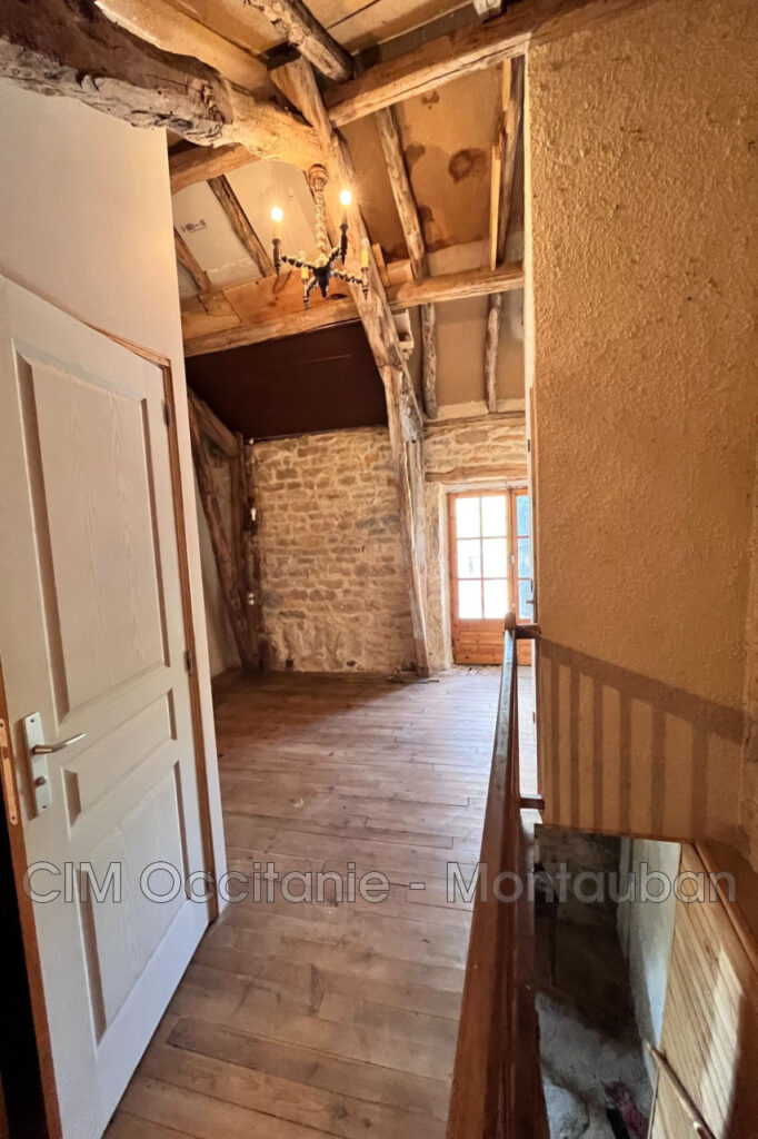 vente maison 5 Pièce(s) – 5 pièces – 4 chambres – 105.00 m²