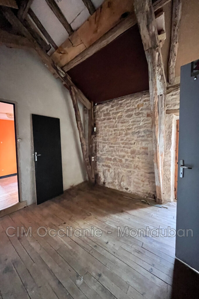 vente maison 5 Pièce(s) – 5 pièces – 4 chambres – 105.00 m²