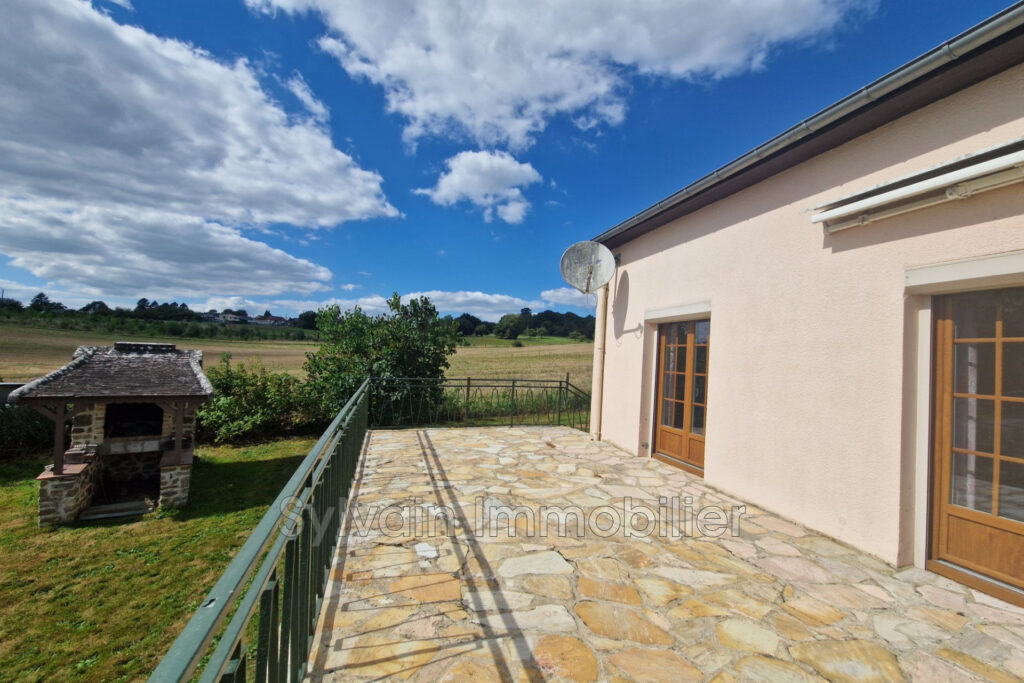 vente maison 6 Pièce(s) – 6 pièces – 5 chambres – 109.00 m²