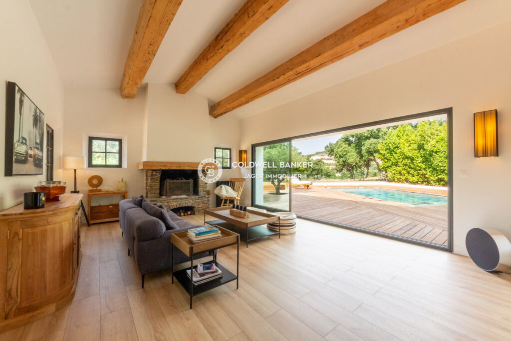 vente maison 5 Pièce(s) – 5 pièces – 4 chambres – 183.00 m²