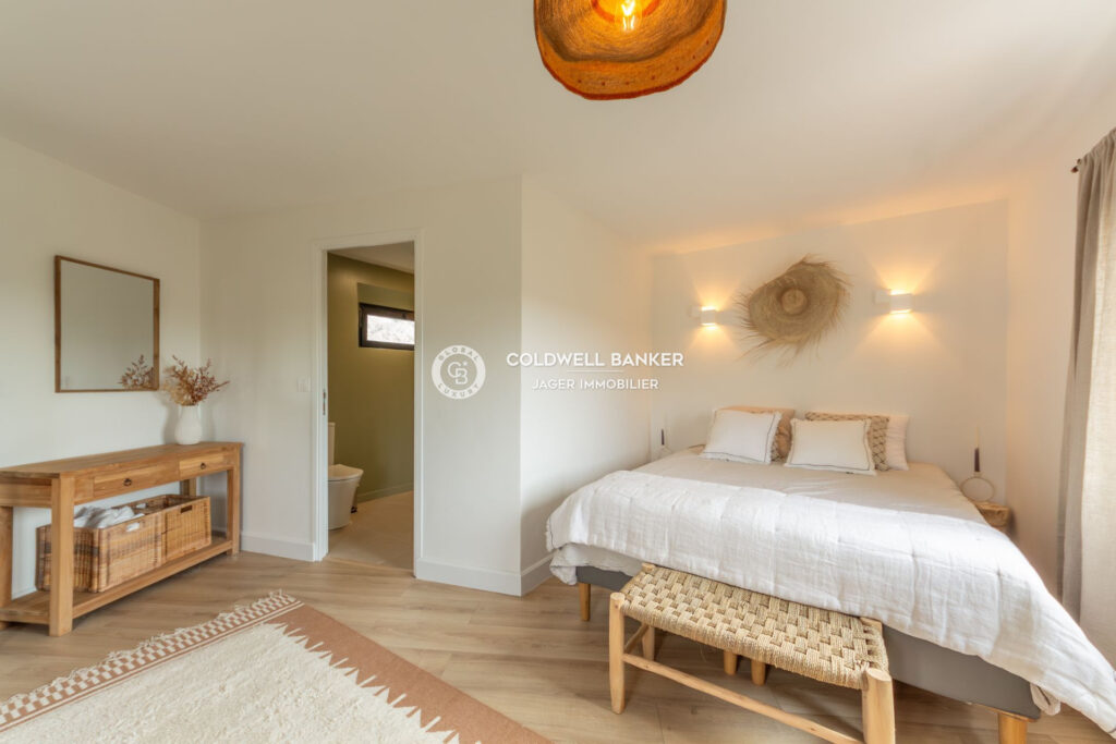 vente maison 5 Pièce(s) – 5 pièces – 4 chambres – 183.00 m²