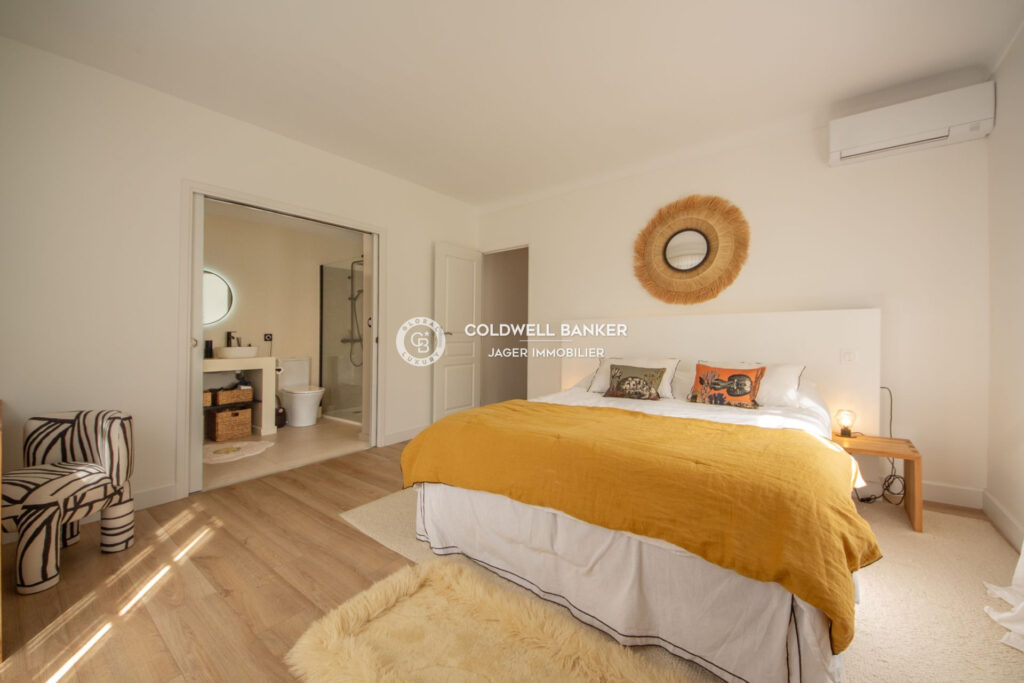 vente maison 5 Pièce(s) – 5 pièces – 4 chambres – 183.00 m²