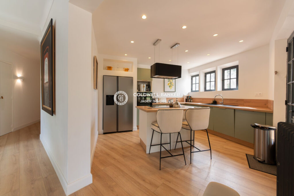 vente maison 5 Pièce(s) – 5 pièces – 4 chambres – 183.00 m²