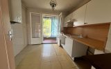 Draguignan, T3/4 de 81 m2 à rénover – balcons – parking facile – 4 pièces – 2 chambres – 81.00 m²
