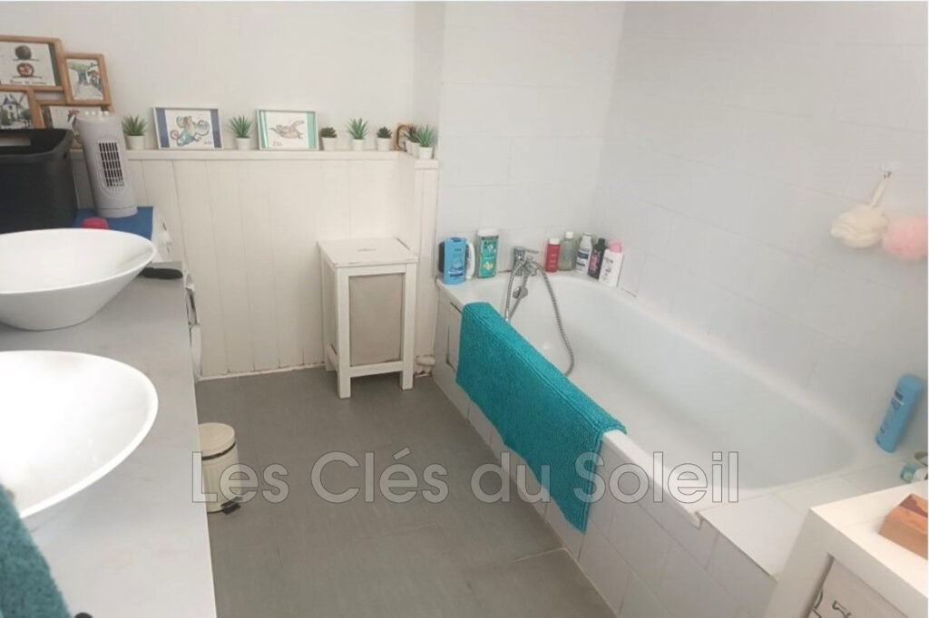 vente appartement 5 Pièce(s) – 5 pièces – 3 chambres – 97.00 m²