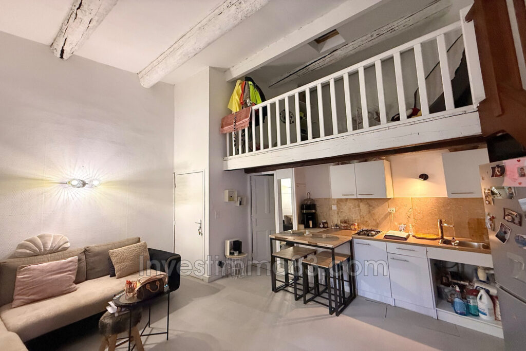 Au coeur de MARTIGUES, dans le quartier de JONQUIÈRES. Apparte – 2 pièces – 1 chambre – 40.00 m²