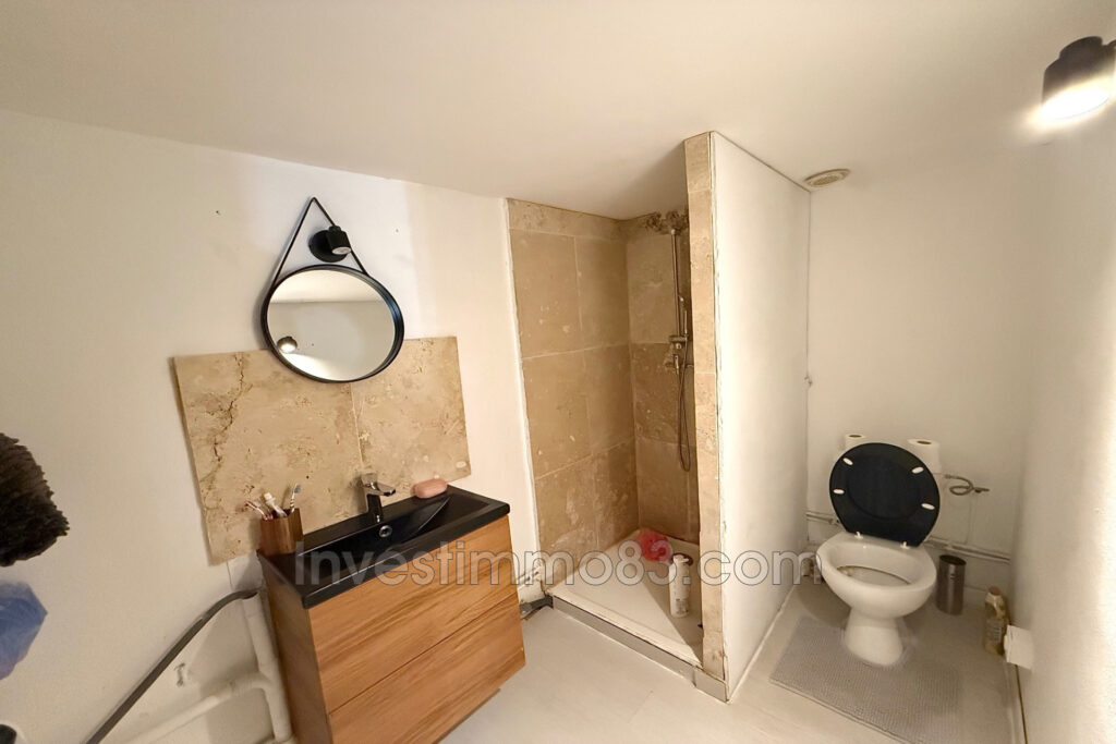 Au coeur de MARTIGUES, dans le quartier de JONQUIÈRES. Apparte – 2 pièces – 1 chambre – 40.00 m²