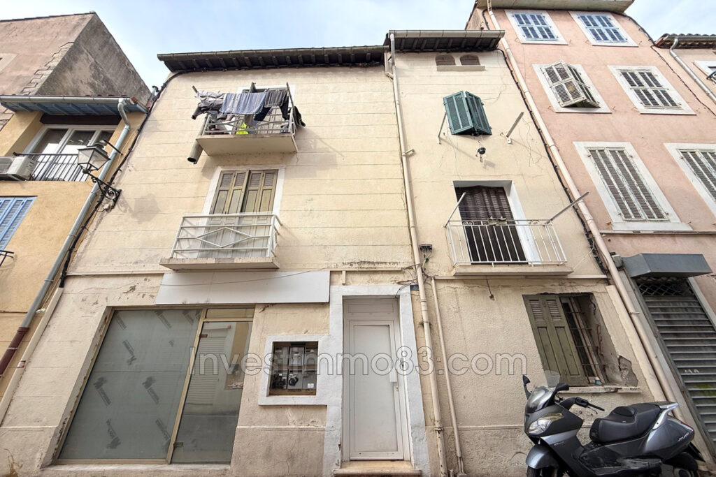 Au coeur de MARTIGUES, dans le quartier de JONQUIÈRES. Apparte – 2 pièces – 1 chambre – 40.00 m²