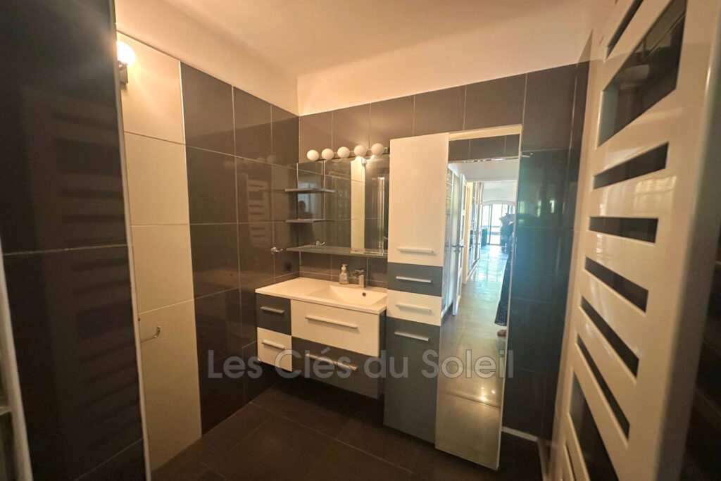 Toulon La Serinette, appartement de 84 m2 au calme dans réside – 4 pièces – 2 chambres – 84.43 m²
