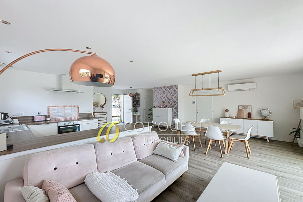 vente maison 5 Pièce(s) – 5 pièces – 4 chambres – 120.00 m²