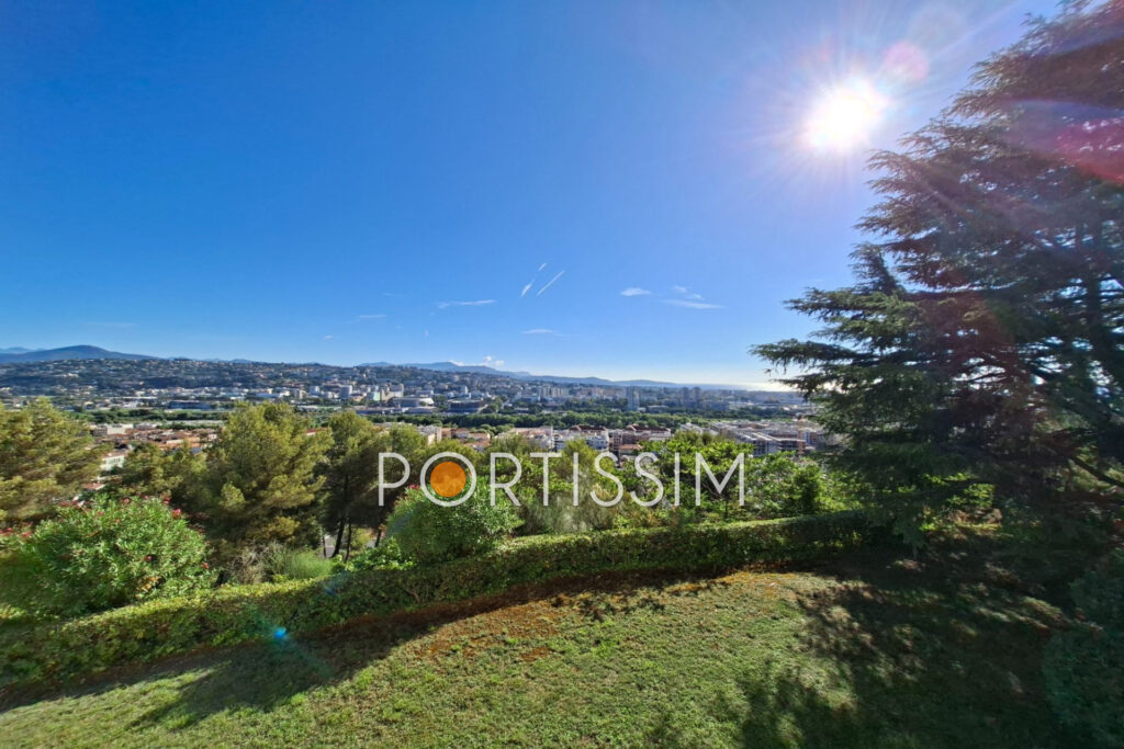 vente appartement 5 Pièce(s) – 5 pièces – 3 chambres – 134.00 m²