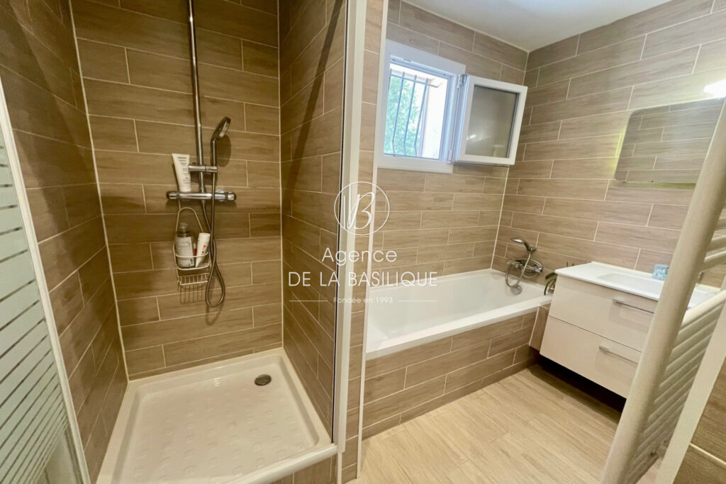 vente maison 6 Pièce(s) – 6 pièces – 5 chambres – 170.00 m²