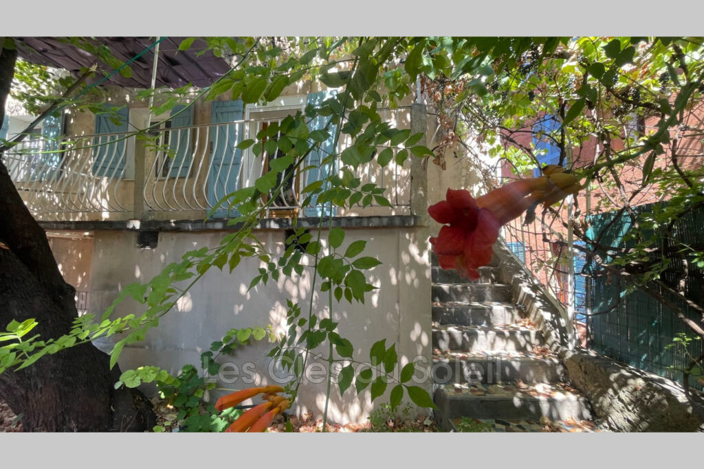 Appartement de type 3 situé Brignoles   Découvrez ce bel appar – 3 pièces – 2 chambres – 55.00 m²