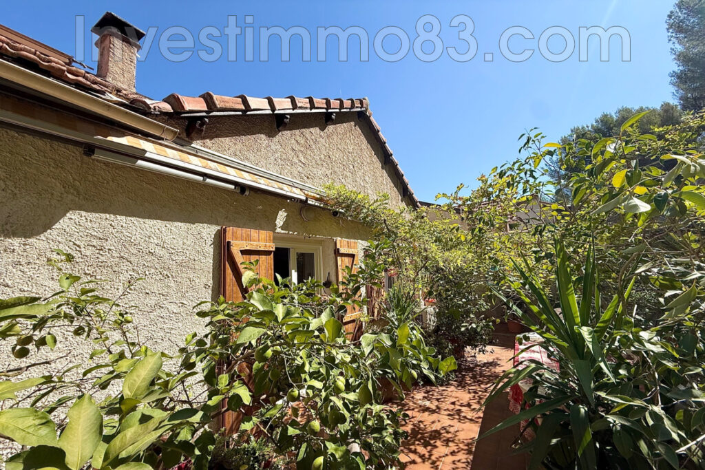 Proche des commodités, dans un quartier calme et recherché, ag – 4 pièces – 3 chambres – 95.00 m²