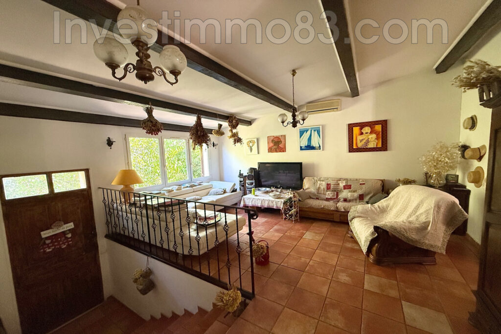 Proche des commodités, dans un quartier calme et recherché, ag – 4 pièces – 3 chambres – 95.00 m²