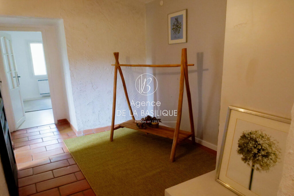 vente maison de caractère 5 Pièce(s) – 5 pièces – 3 chambres – 4  – 133.00 m²