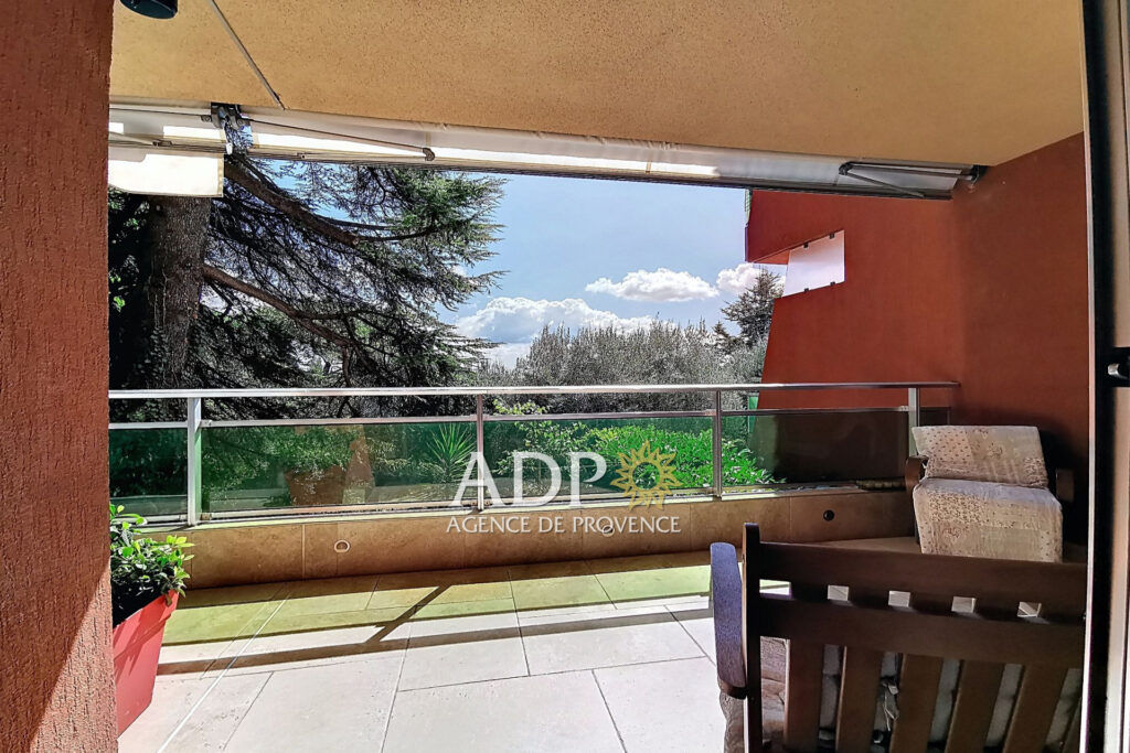 Coup de c½ur  Grasse, Résidence Émeraude – 3 pièces – 2 chambres – 68.08 m²