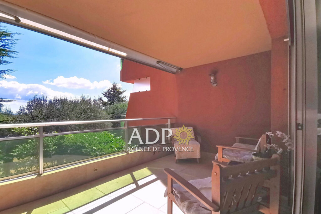 Coup de c½ur  Grasse, Résidence Émeraude – 3 pièces – 2 chambres – 68.08 m²