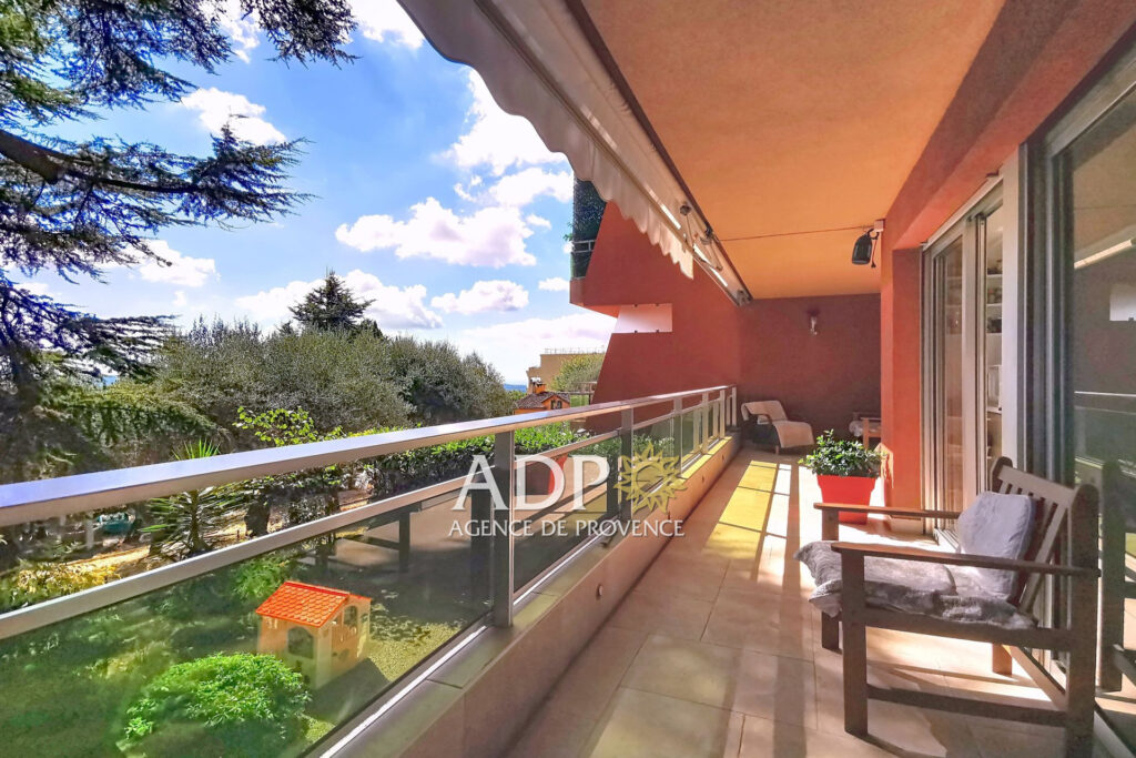 Coup de c½ur  Grasse, Résidence Émeraude – 3 pièces – 2 chambres – 68.08 m²