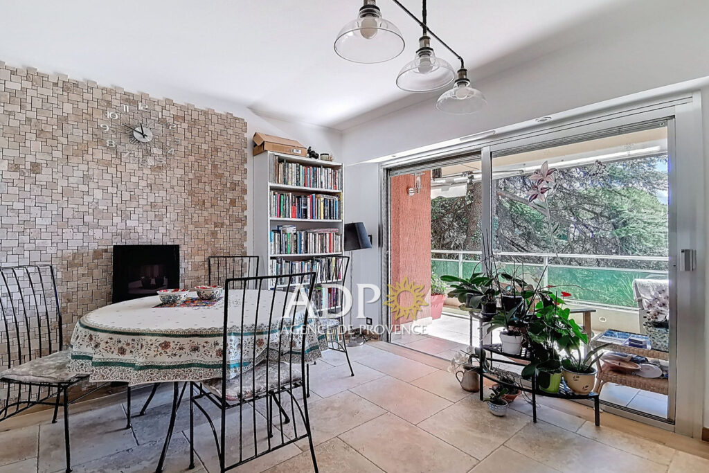 Coup de c½ur  Grasse, Résidence Émeraude – 3 pièces – 2 chambres – 68.08 m²