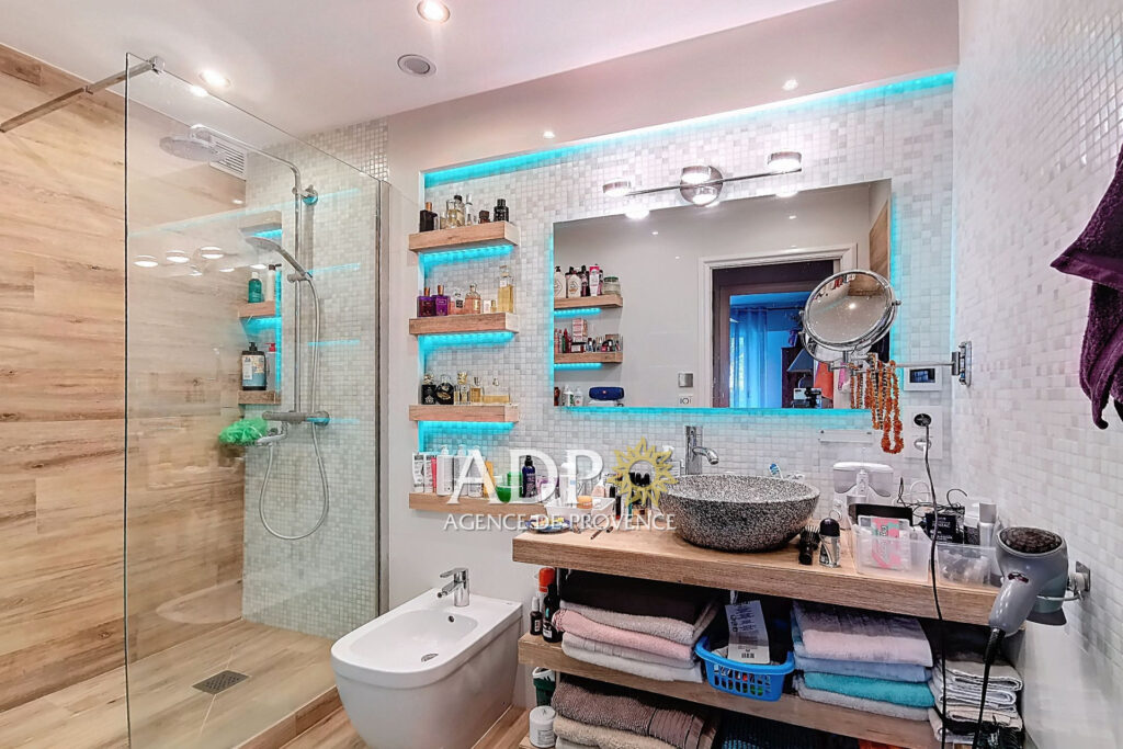 Coup de c½ur  Grasse, Résidence Émeraude – 3 pièces – 2 chambres – 68.08 m²