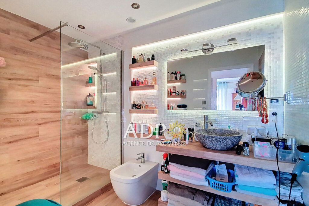 Coup de c½ur  Grasse, Résidence Émeraude – 3 pièces – 2 chambres – 68.08 m²