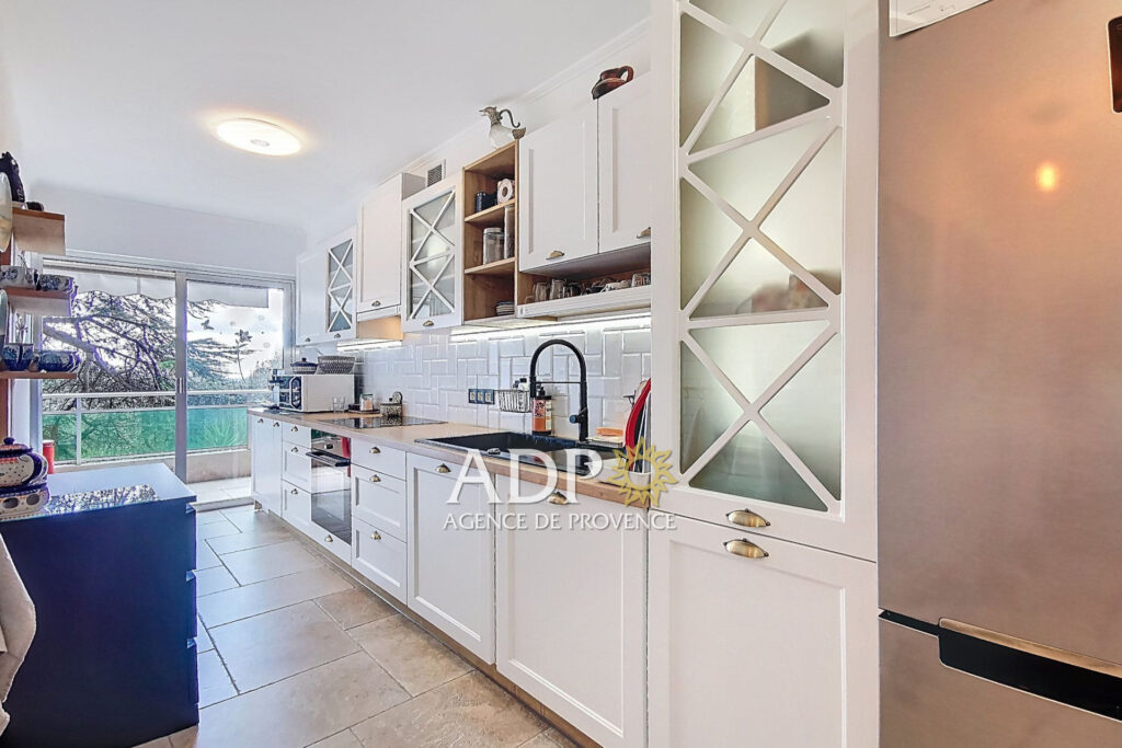 Coup de c½ur  Grasse, Résidence Émeraude – 3 pièces – 2 chambres – 68.08 m²