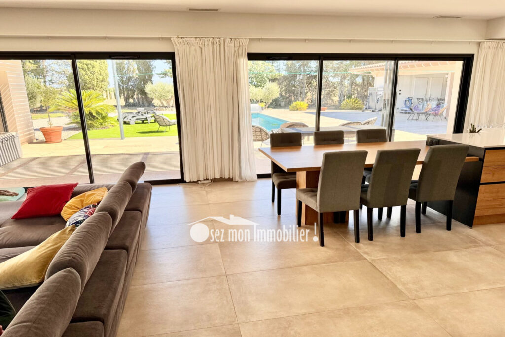 vente villa contemporaine 5 Pièce(s) – 5 pièces – 4 chambres – 174.00 m²