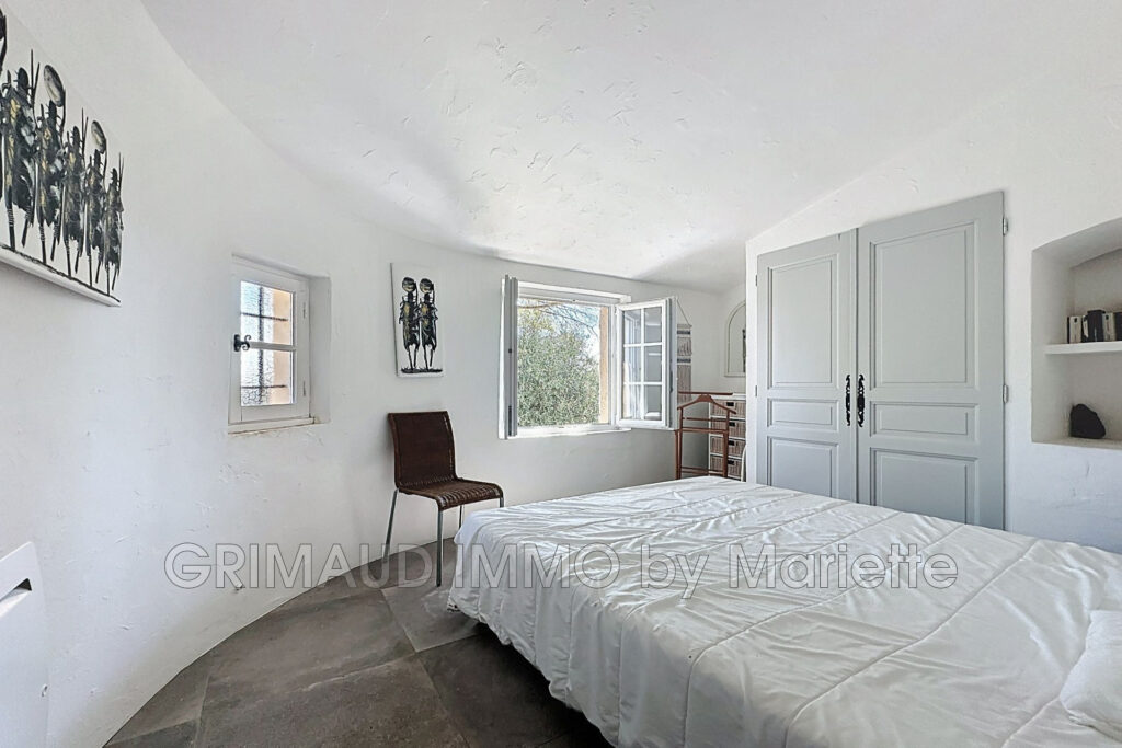 maison avec jardin, a pied de la mer – 5 pièces – 3 chambres – 119.18 m²