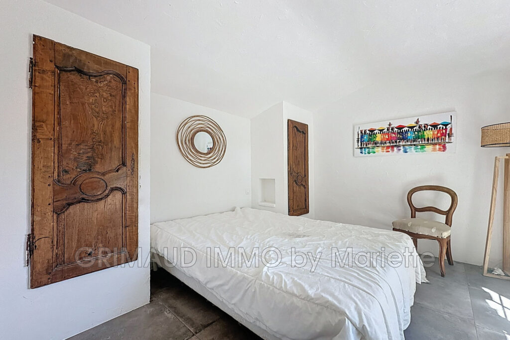 maison avec jardin, a pied de la mer – 5 pièces – 3 chambres – 119.18 m²