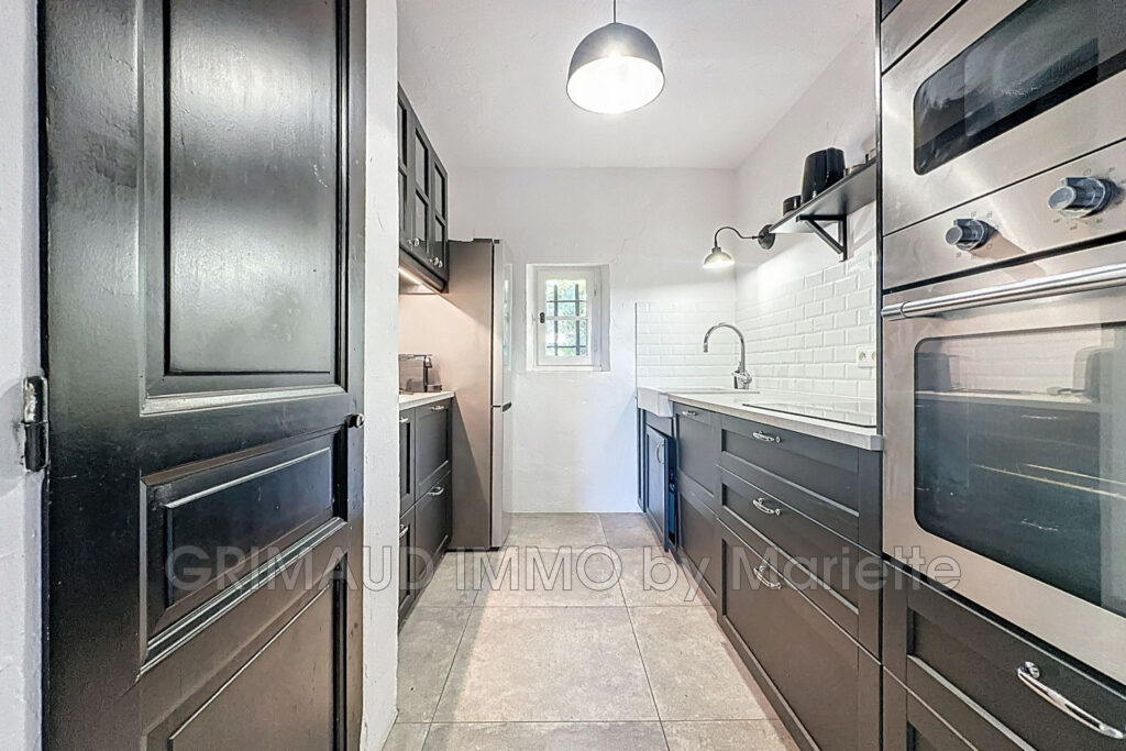 maison avec jardin, a pied de la mer – 5 pièces – 3 chambres – 119.18 m²