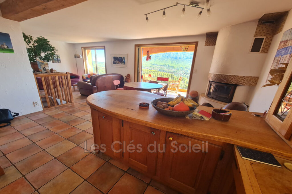 vente maison 5 Pièce(s) – 5 pièces – 3 chambres – 110.00 m²