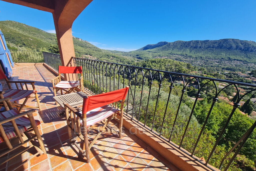 vente maison 5 Pièce(s) – 5 pièces – 3 chambres – 110.00 m²