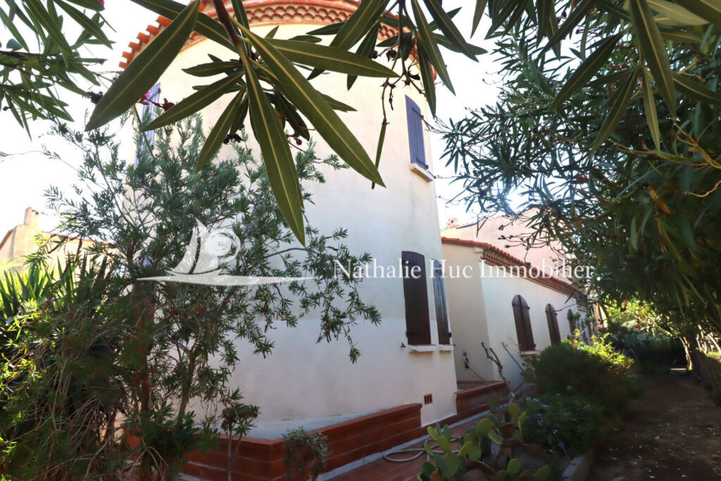 vente maison – NR pièces – 7 chambres – 200.00 m²