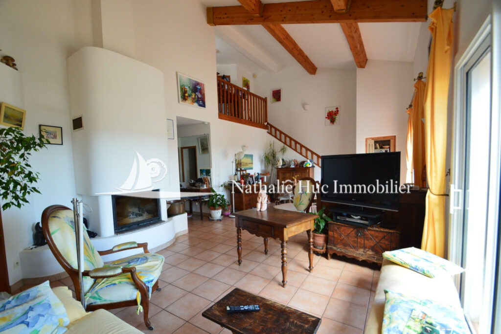 vente maison 4 Pièce(s) – 4 pièces – 3 chambres – 108.00 m²