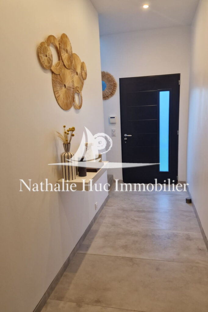 vente villa 5 Pièce(s) – 5 pièces – 4 chambres – 160.00 m²