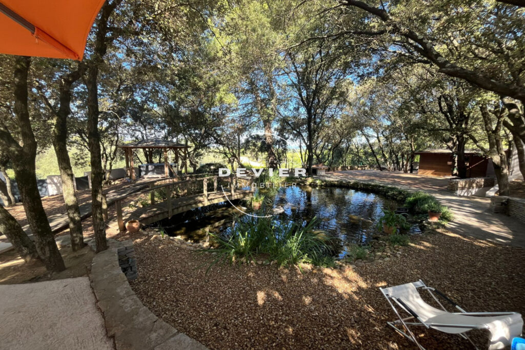 vente maison – NR pièces – 7 chambres – 330.00 m²