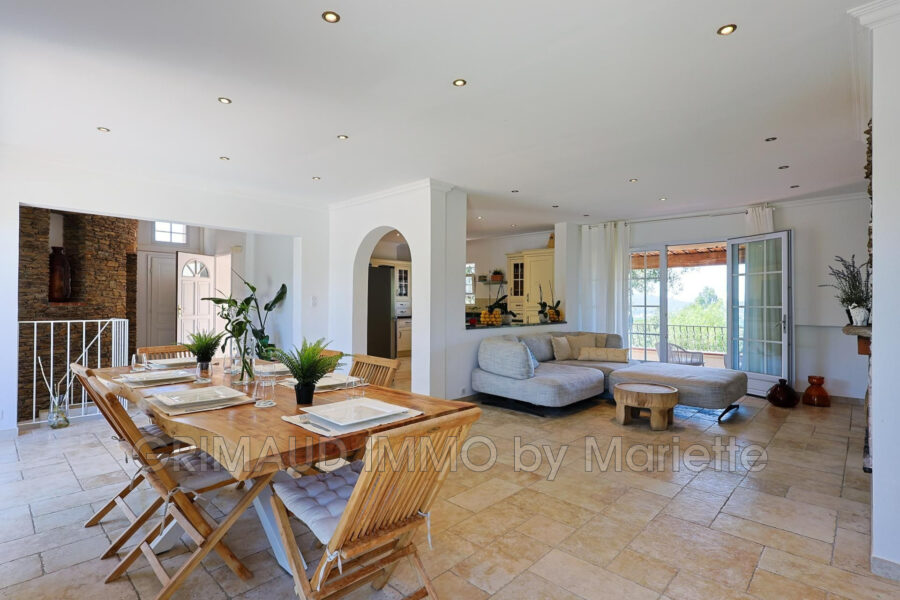 Maison à vendre à Grimaud