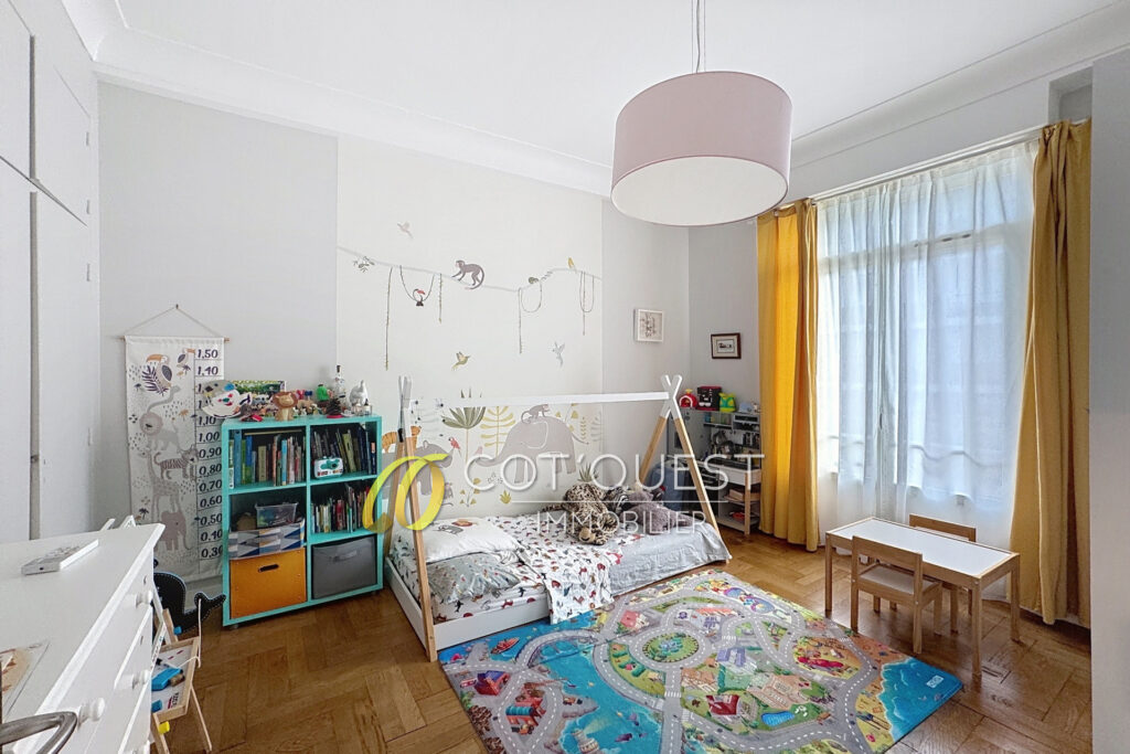 vente appartement 4 Pièce(s) – 4 pièces – 3 chambres – 120.00 m²