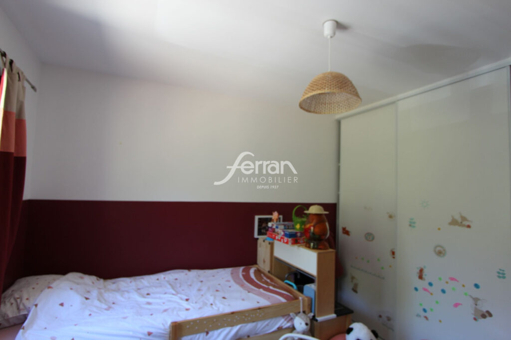 A vendre à Lorgues maison récente 105m² et 1068 m² de terrain  – 4 pièces – 3 chambres – 110.00 m²