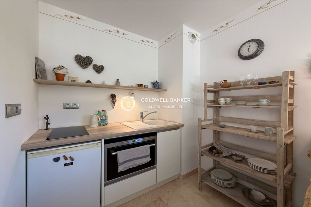 Exclusivité – À 100 m du village  Élégant 3 pièces en dernier – 3 pièces – 2 chambres – 62.00 m²